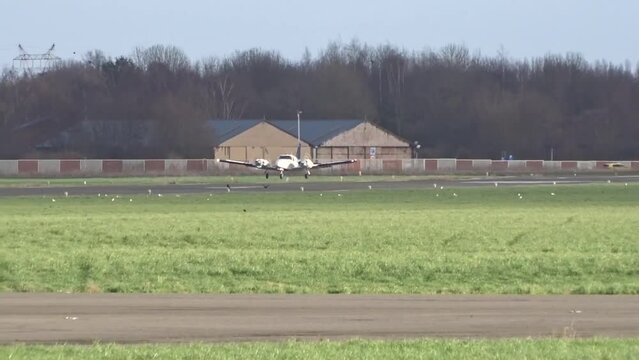 Twin Engine Piper Airplane Landing at a Regional Airport (Flight School Learning pilot training)