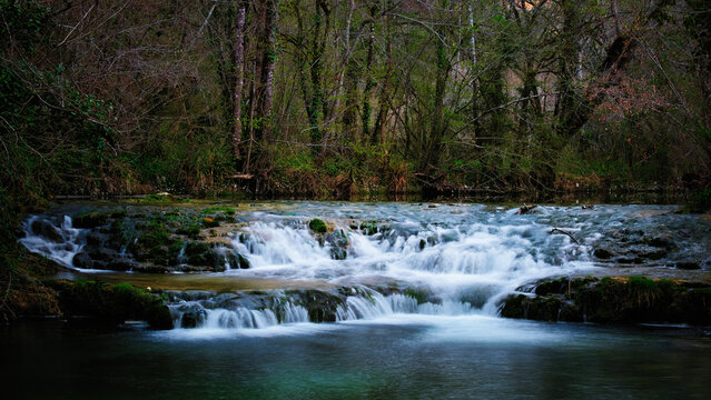 Rivulets Bilder – Durchsuchen 84,747 Archivfotos, Vektorgrafiken und ...