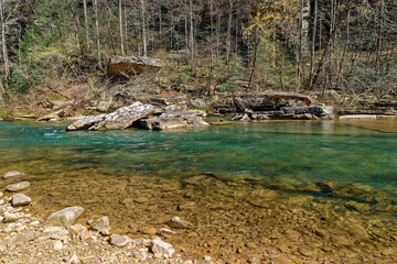 Shoreline at Piney river in Tennessee