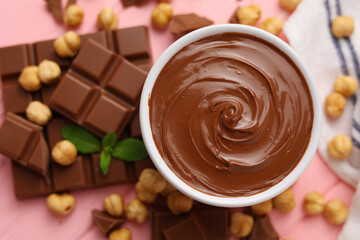 chocolate paste with a bowl on a table. 