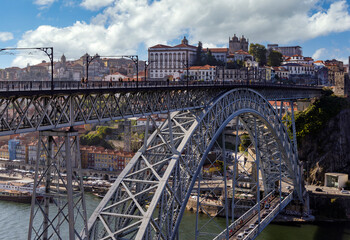 Fototapeta premium View of Don Luis I bridge, which connect Porto and Vilanova de Gaia in Portugal. 