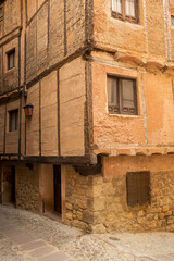 Fototapeta na wymiar Ancient streets of the medieval town of Albarracín (Spain)