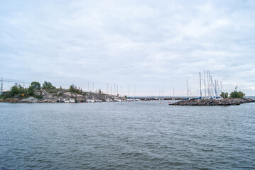 Obraz premium helsinki coastline and cloudy sky