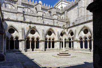 The Cathedral of Porto is a romanic and gothic church in Porto, Portugal.  - obrazy, fototapety, plakaty
