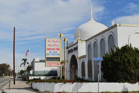COSTA MESA, CALIFORNIA - 17 DEC 2023: The Ali Baba Motel on Newport Boulevard and Cecil Place.