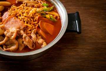 Budae Jjigae or Budaejjigae (Army stew or Army base stew). It is loaded with Kimchi, spam,...