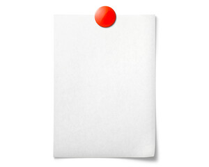 赤いマグネットで留められた、空白の白い紙