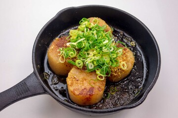 青ねぎたっぷりの大根ステーキ
