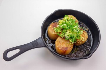 青ねぎたっぷりの大根ステーキ
