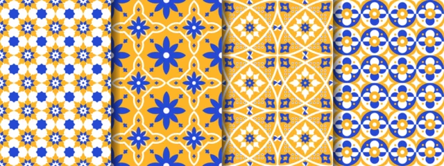 Cercles muraux Portugal carreaux de céramique Set of 4 seamless patterns in the style of Portuguese tiles made in bright blue and yellow colors