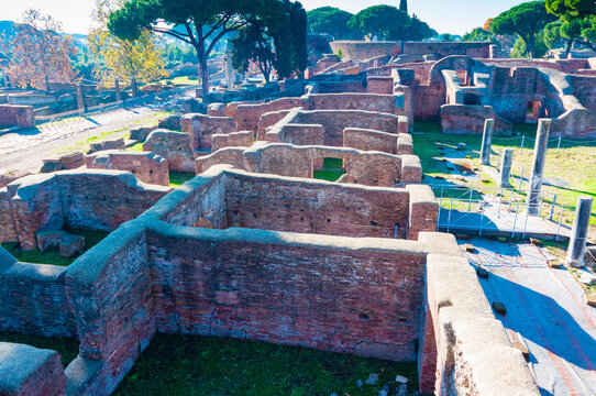 Gymn of Terme di Nettuno (Roman baths of Neptune), Ostia Antica archaeological site, Ostia, Rome province, Latium 