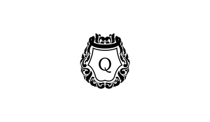 Luxury Alphabetical Card Logo Q