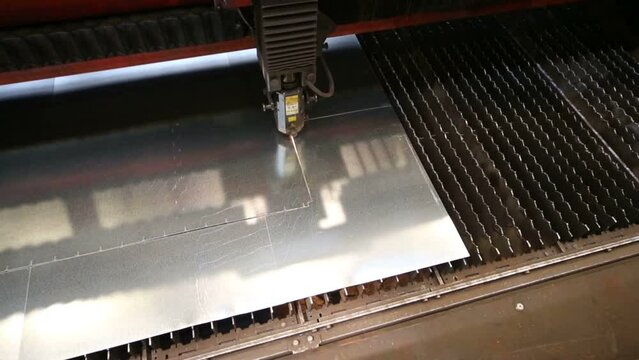 Modern high precision machine for metal cutting works 
