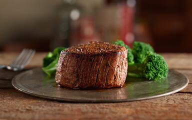 10oz Filet with Broccoli