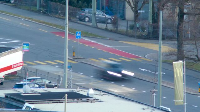 Feierabendverkehr auf den Strassen 2