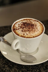 caff&egrave; con cioccolato