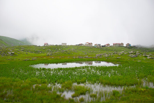 Pond and house views from Koçdüzü Plateau