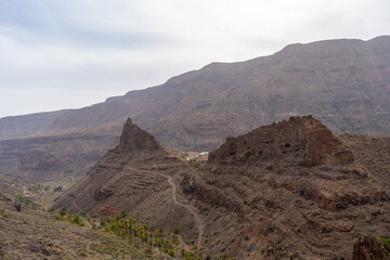 Fototapeta premium landscape in the desert view of the guriete canyon