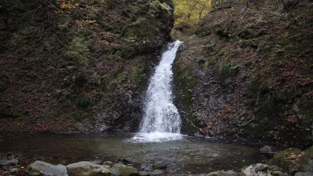 	風挙の滝　栃木県那須塩原市
