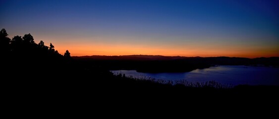 川内峠から見た夜明け前のパノラマ情景