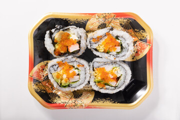 海老とアボカドの巻き寿司（サラダロール）