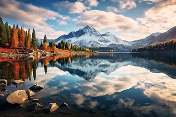 Papier peint Réflexion A crystal-clear mountain lake reflecting a pristine, cloud-streaked sky on a crisp fall morning