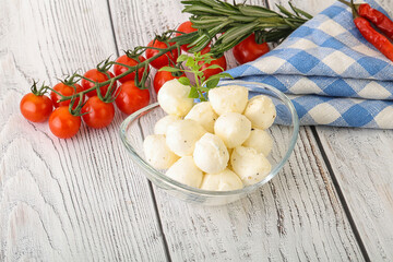 Mozzarella cheese balls in the bowl