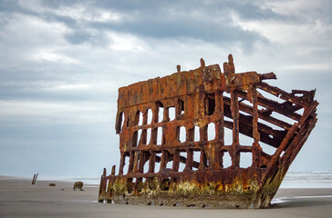 Wreck of the Peter Iredale at Fort Stevens State Park in Oregon
