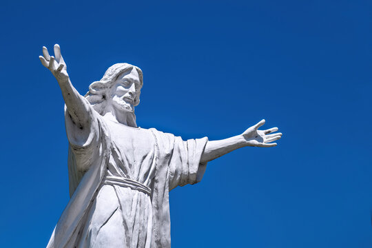 Jesus with open arms 