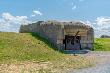 Longues-sur-Mer battery