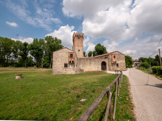 Fototapeta na wymiar The Castle of San Martino della Vaneza near Padua
