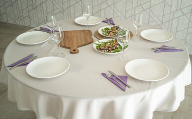table setting for the lunch with friends in the apartment