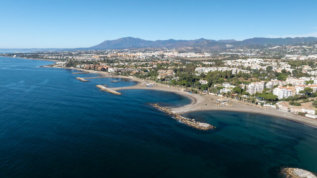 Fototapeta playa de los espigones en nueva Andalucía, Marbella 