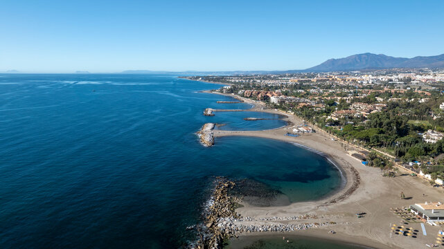 Fototapeta playa de los espigones en nueva Andalucía, Marbella 