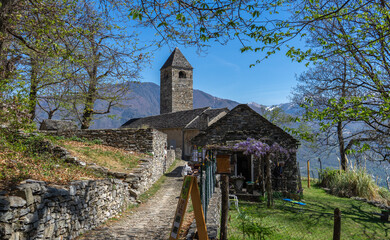 Bar in the middle of nature © Guillem Riera 