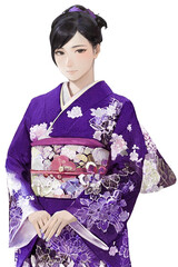 紫色の振袖を着た女性