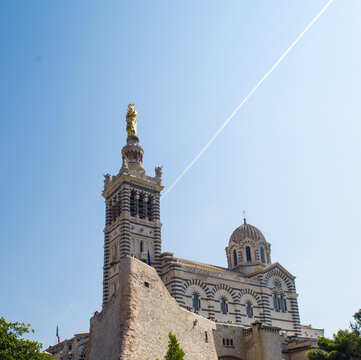 notre dame church in marseille france