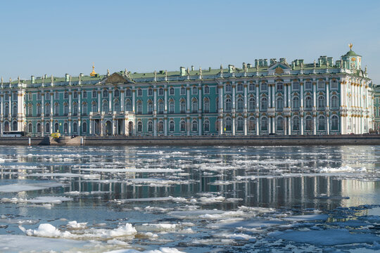 Spring ice drift near the Winter Palace. April in St. Petersburg