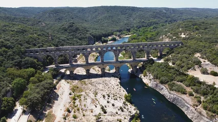 Papier Peint photo autocollant Pont du Gard drone photo Pont du Gard France Europe