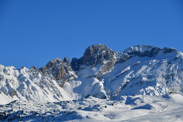 Fototapeta na wymiar Snowcapped mountain in French alps