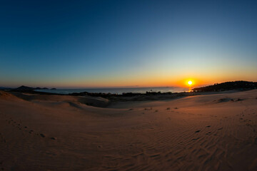 Nascer do sol nas Dunas