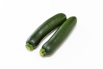 白背景にズッキーニ