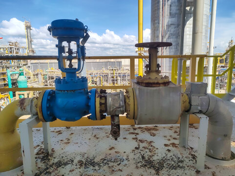Pressure control valve process and controlled by Program Logic Control, PLC controller the valve and control instrument gas supply