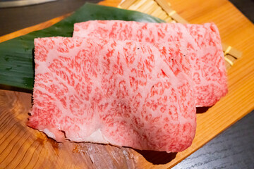 新鮮な高級薩摩黒毛和牛　サーロイン　牛しゃぶ肉