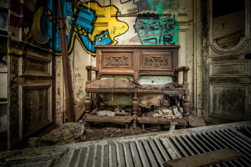 The abandoned old and rotten piano mansion.