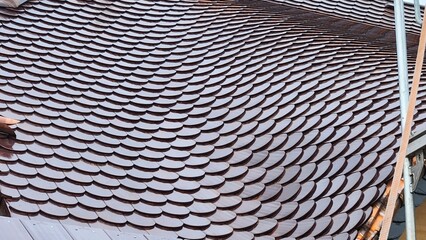 Fledermausgaube und Biberschwanzdach 