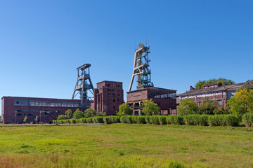 Fototapeta na wymiar Stillgelegtes Bergwerksgelände, Zeche Ewald in Herten, 25.08.2016