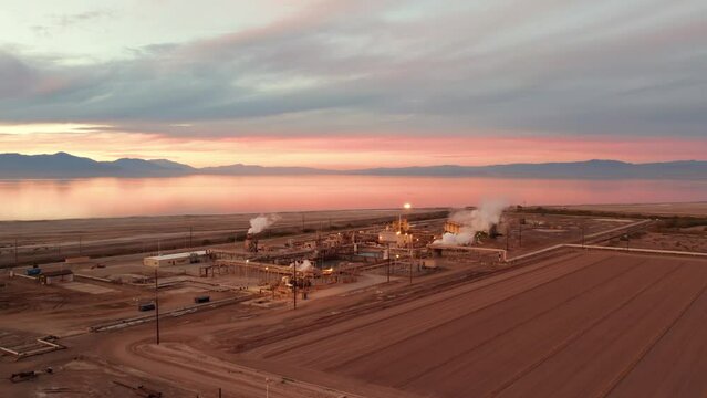 Salton Sea Geothermal Power and Lithium Production at Sunset