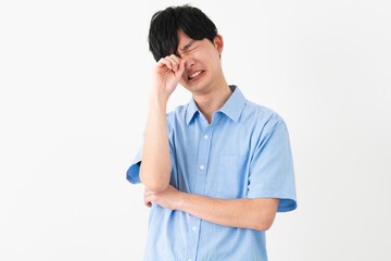 私服姿の若い男性　ライフスタイルイメージ