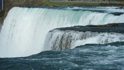 The beautiful Niagara waterfall landscape in autumn